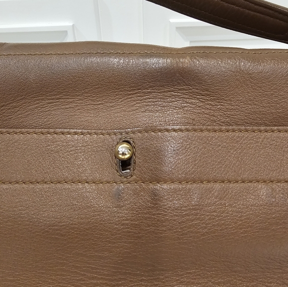 YSL 🔥🔥HOST PICK🔥🔥Vintage Muse Leather Handbag - Picture 4 of 16